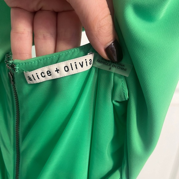Alice and Olivia Green Midi Dress with Cutout. - Picture 3 of 6